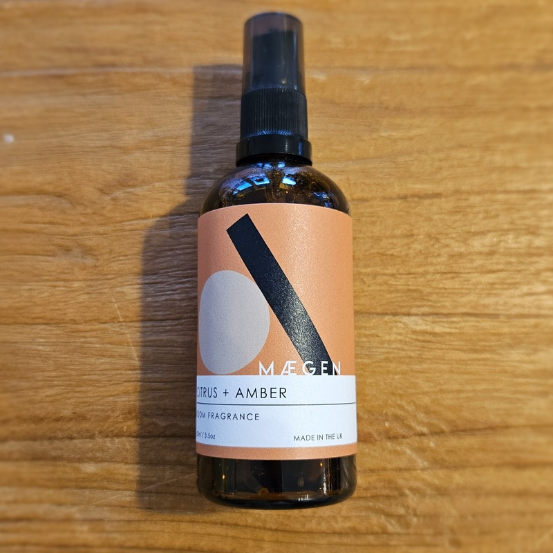 Maegen Citrus + Amber Raumspray