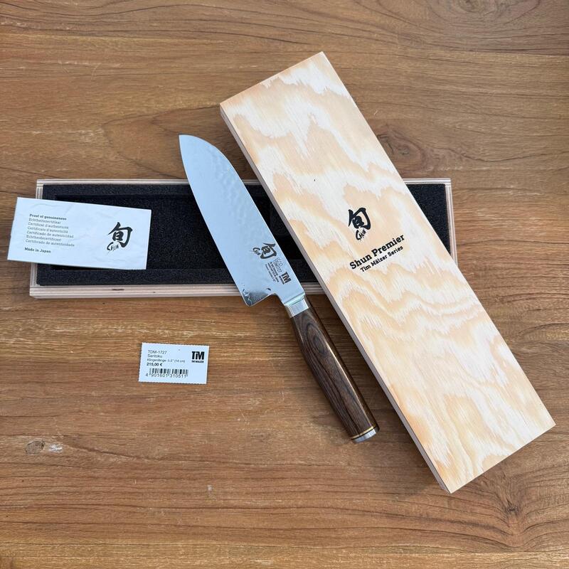 Shun Premier Tim Mälzer Series Santoku TDM-1727