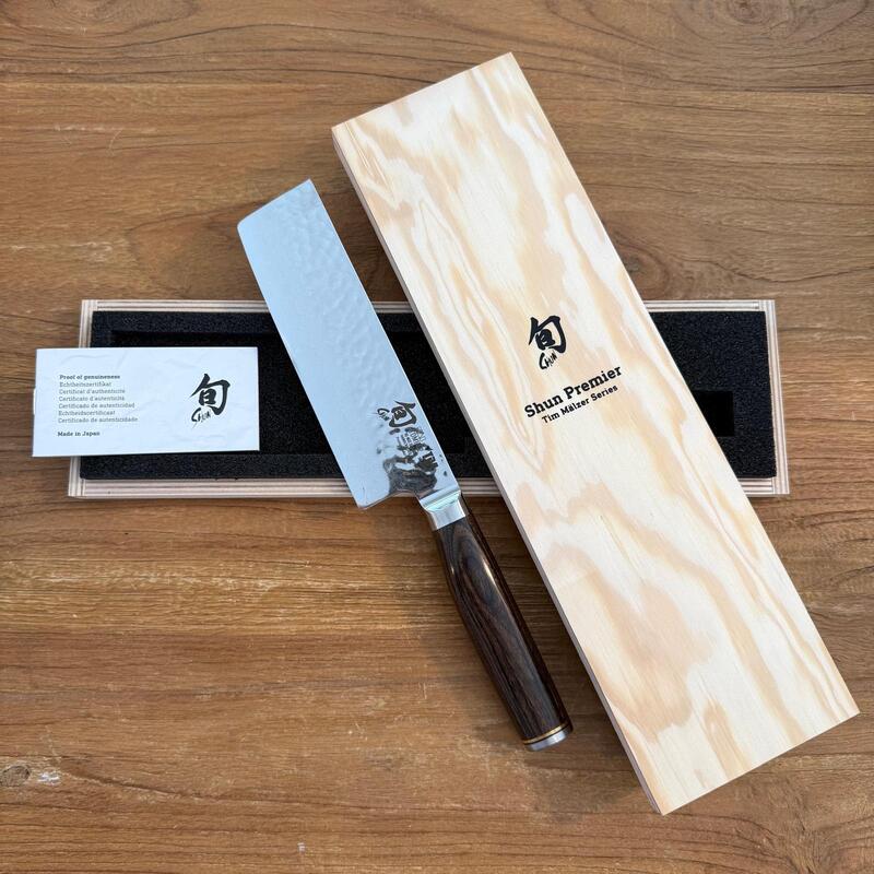 Shun Premier Tim Mälzer Series Nakiri Messer TDM-1742